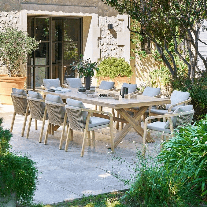 SET: Tuintafel CAMPANIA 250x120 + 10x tuinstoel PORTOFINO FSC® Eucalyptus gecertifieerd