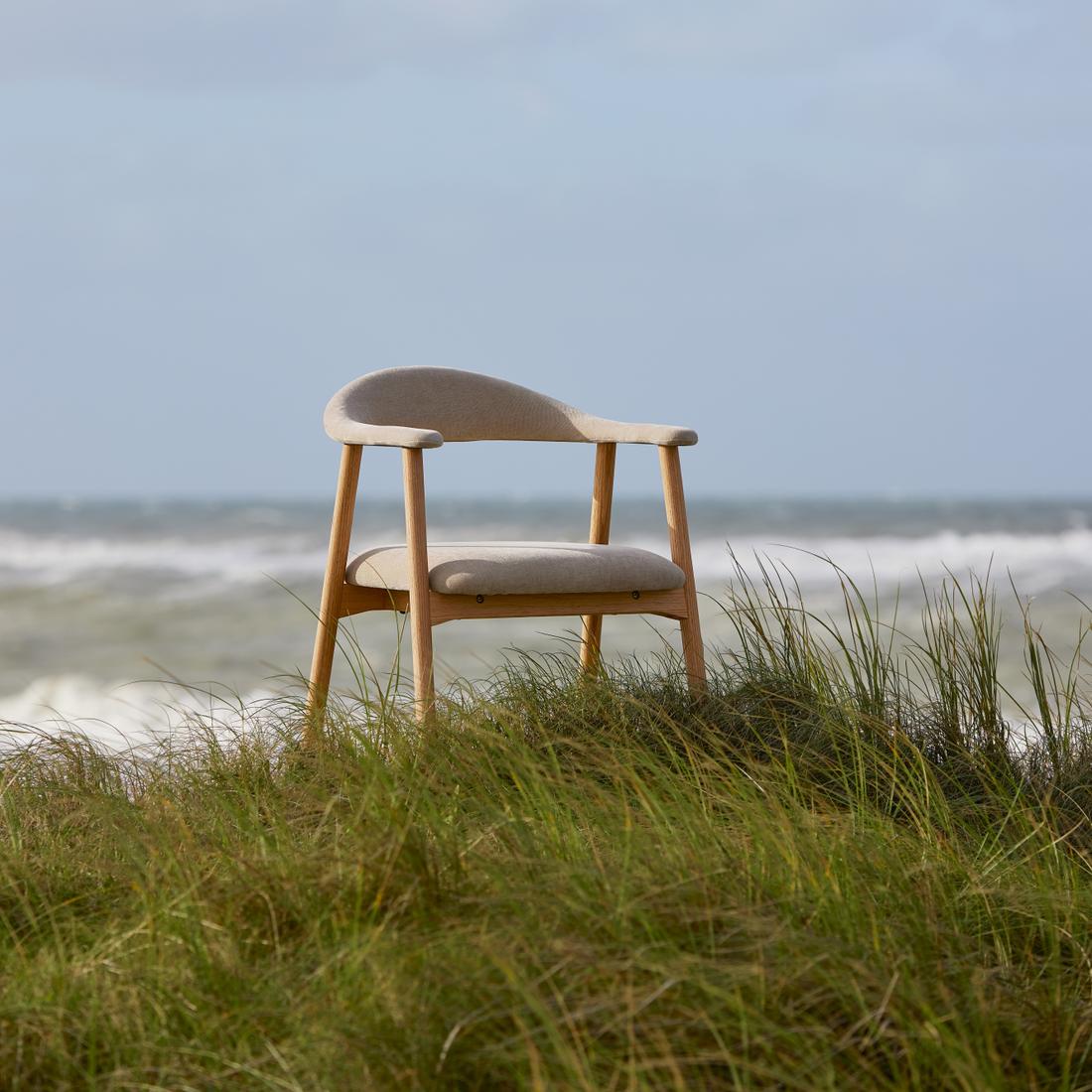 Armstoel COLETTE Danny Beige - Poot Eik Armstoel COLETTE Danny Beige - Poot Eik