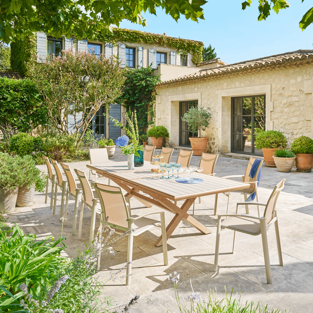 Tuintafel CAMPANIA Eucalyptus 250x120