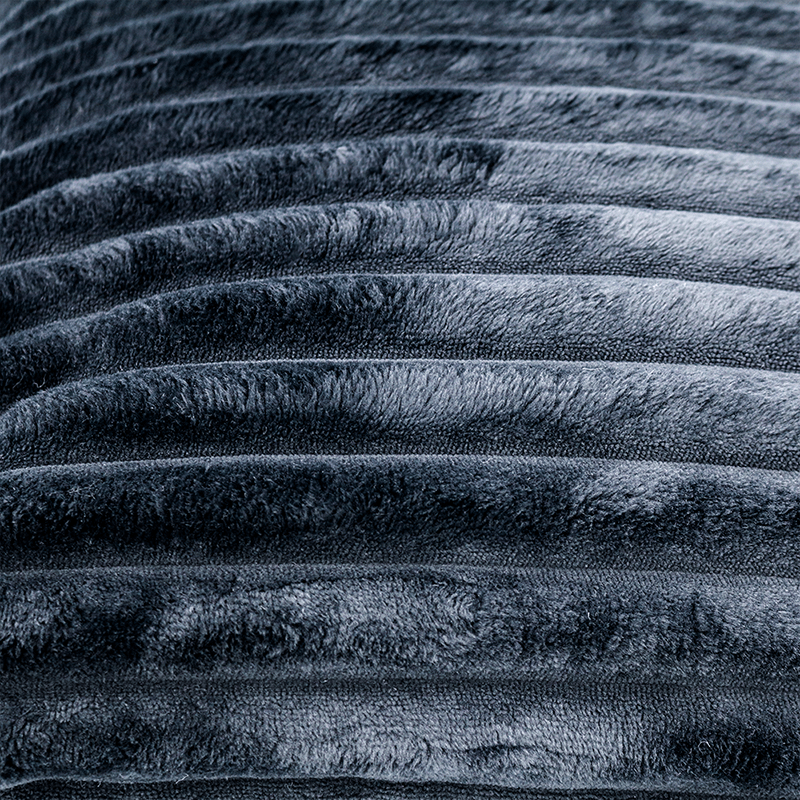 Kussen SOFTY 45 Ribfluweel Pitch black Kussen SOFTY 45 Ribfluweel Pitch black