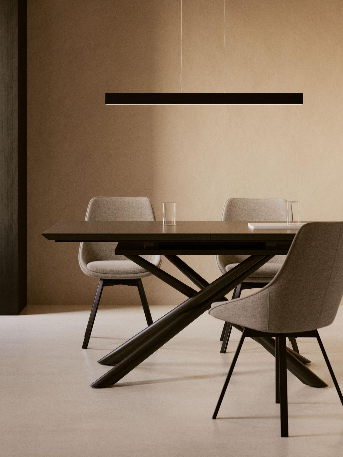 Boadella plafondlamp in een zwarte afwerking