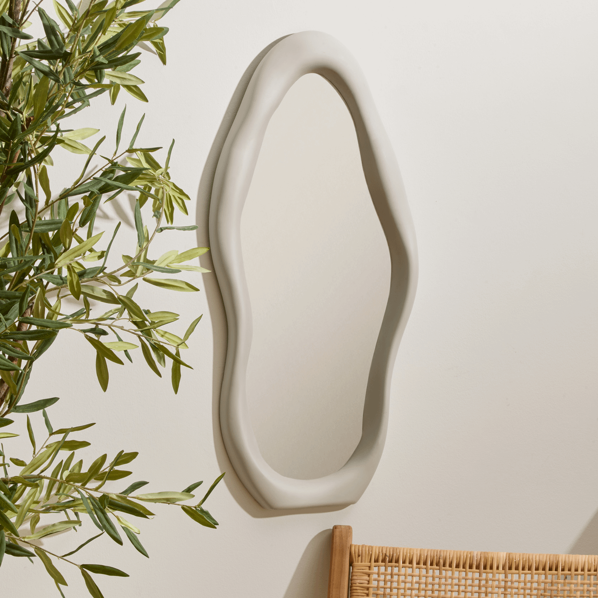 Spiegel ANCHIE Organisch Greige