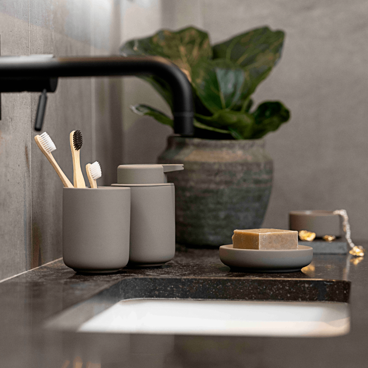 Beker UME Taupe