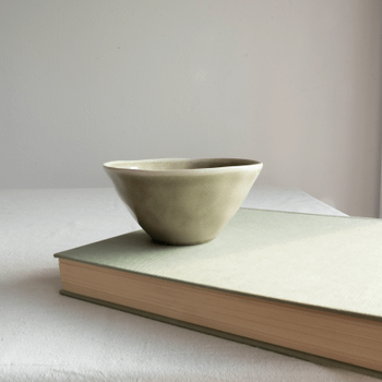 Bowl NOMAR Ø11,5 cm Olijf Bowl NOMAR Ø11,5 cm Olijf