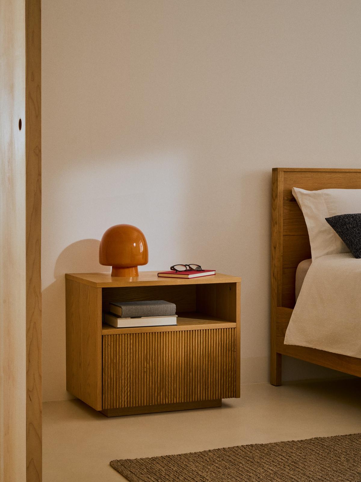 Nachttafel Helvine 60 x 52 cm