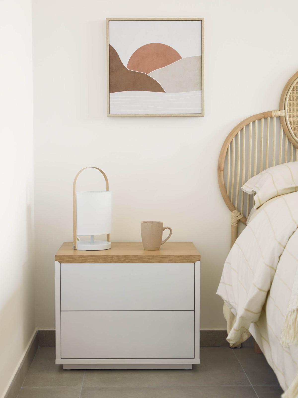 Abilen eikenfineer en wit gelakt nachtkastje 53 x 44 cm FSC 100%