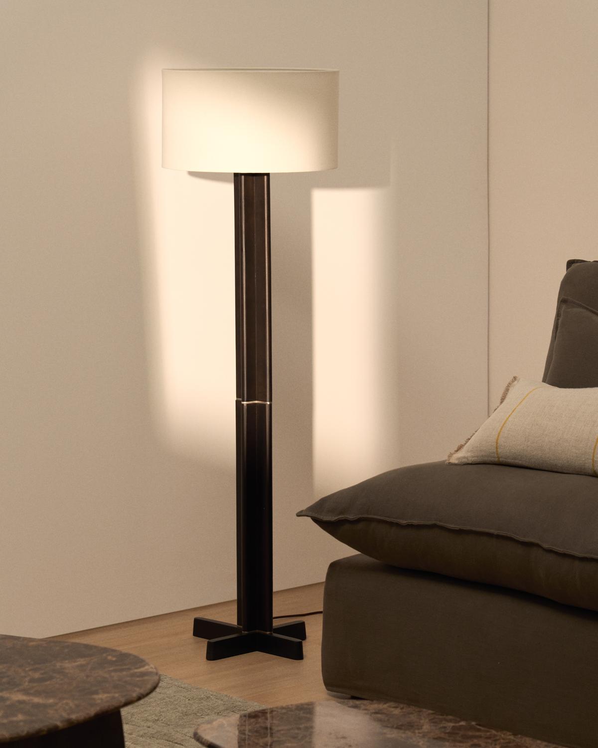 Vloerlamp Niani Donker Rubberhout