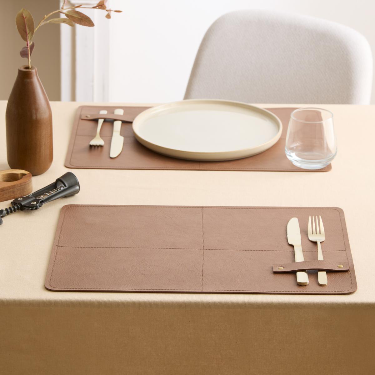 Placemat GRENN met Bestekhouder Camel