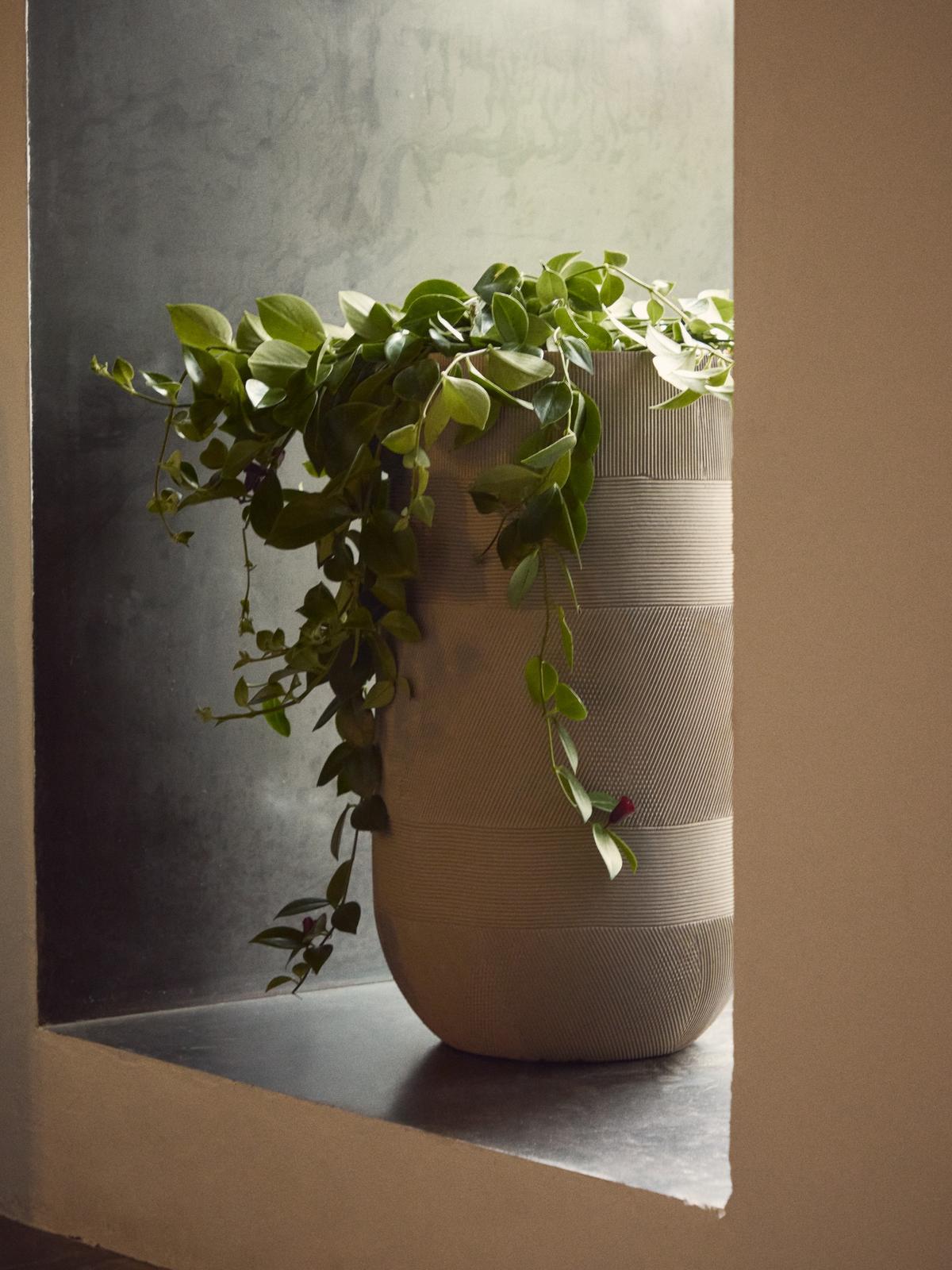 Tival beige bloempot van cement ⌀45 cm