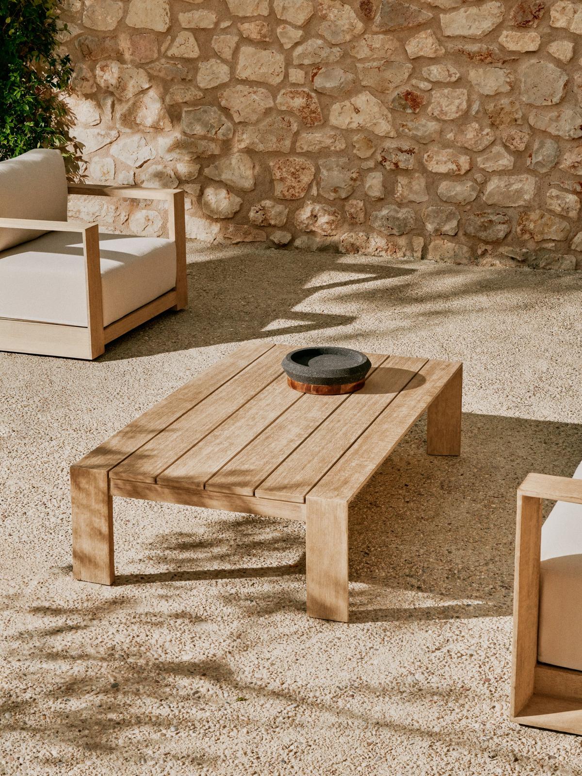 Ambra salontafel van massief acaciahout met klare afwerking 82,5 x 140 cm FSC 100%