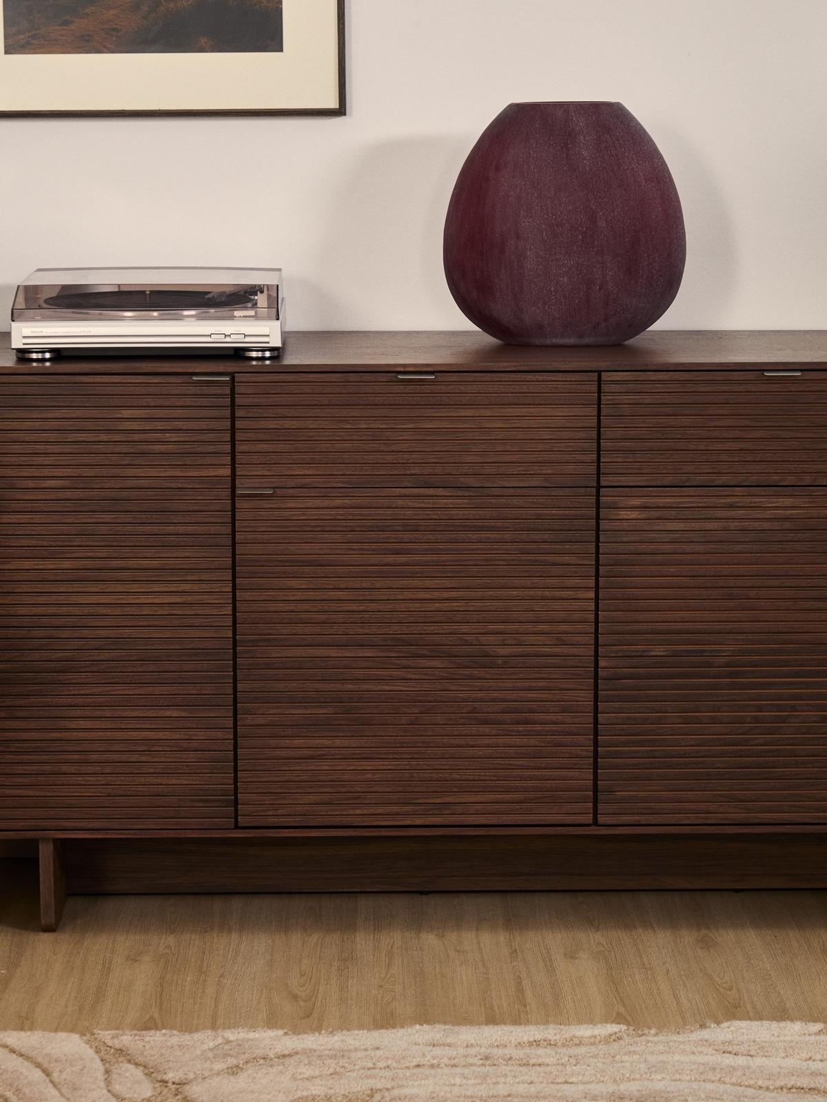 Vaas Rovena van bordeaux glas 33,5 cm