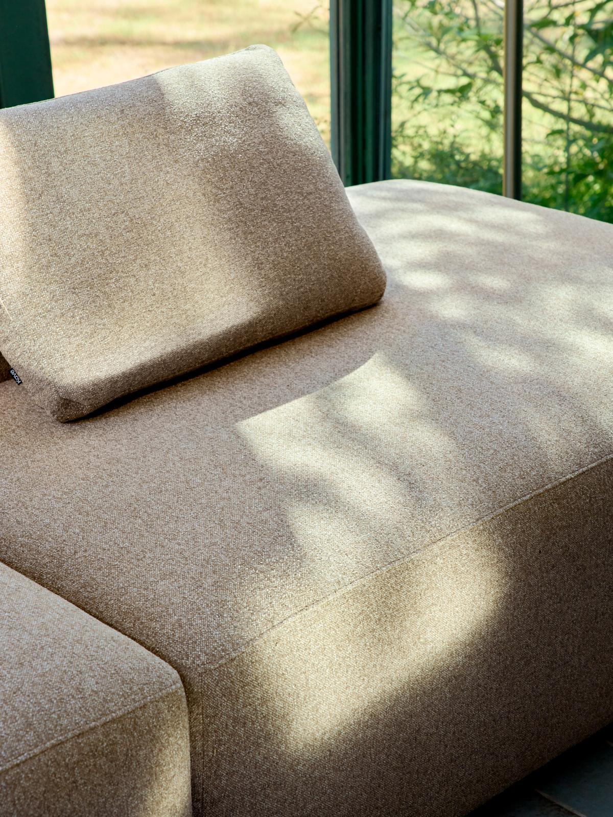 Kussen in beige chenille 40x60cm