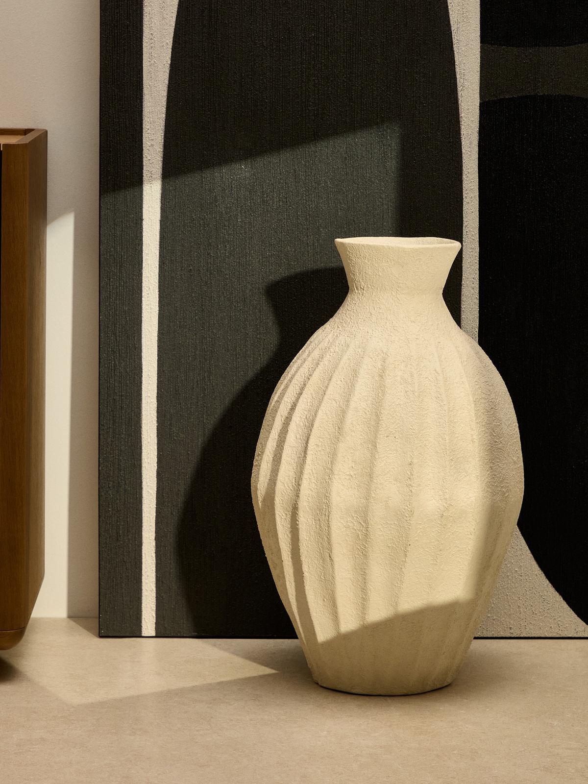 Vaas Arquena Beige 67 cm
